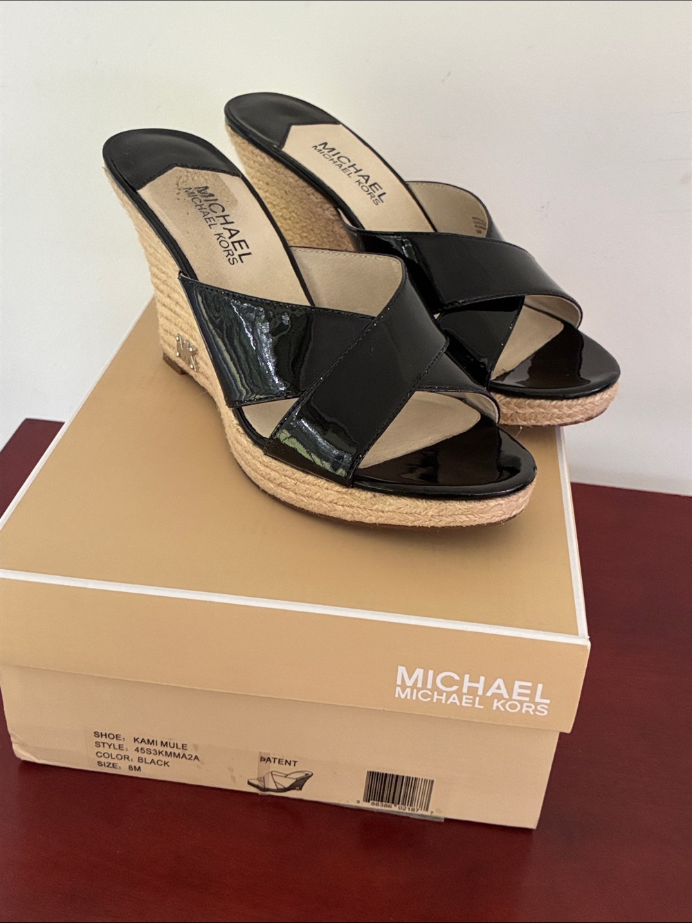MICHAEL Michael Kors Black Patent Espadrille Wedge Slides - Picture 2 of 12
